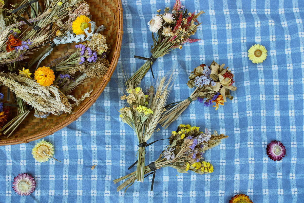Mini Dried Bouquet